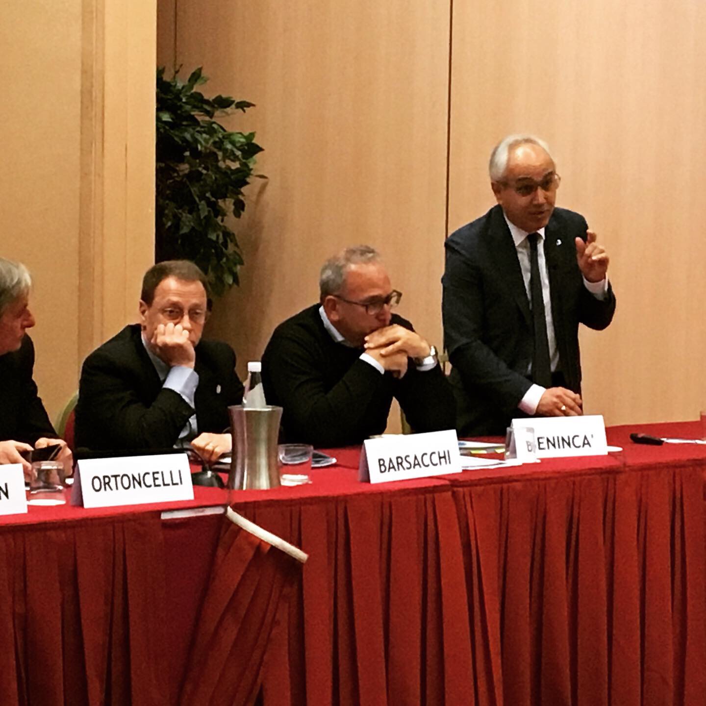 Nel 2018 trend positivo del traffico merci e passeggeri a Nord Est. Presidente Unioncamere Pozza: Urgono accessibilità, potenziamento infrastrutture e servizi intermodali