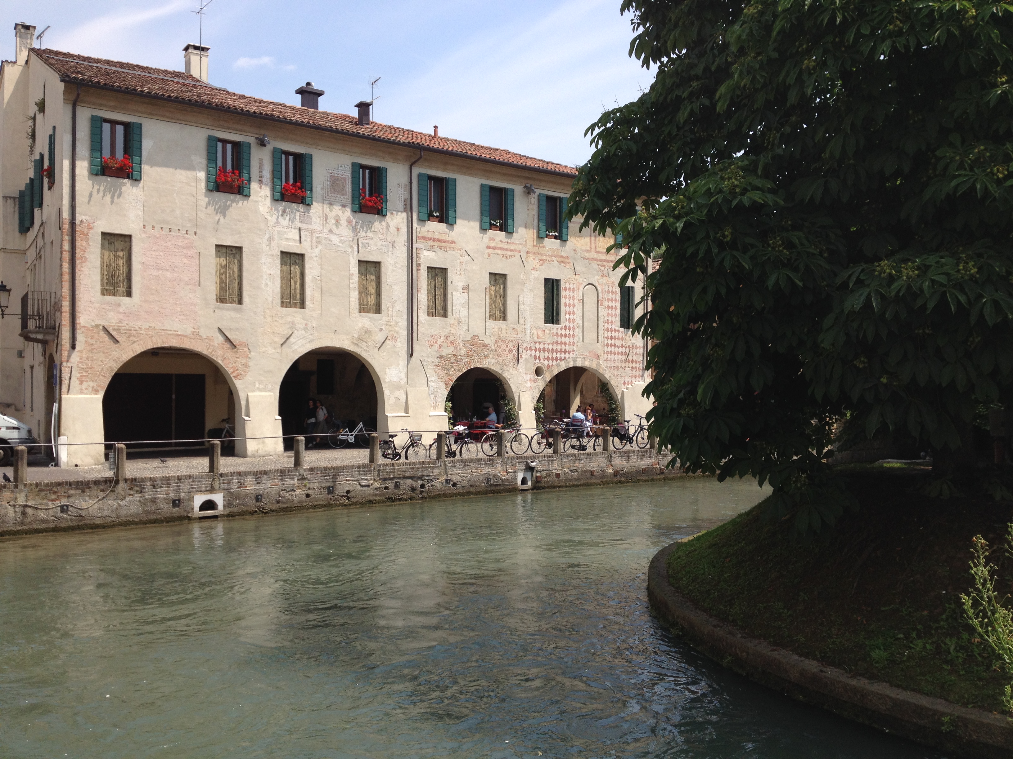 Passeggiando nella Treviso Urbs Picta un percorso nella storia e nell’arte di Treviso. Domenica 19 giugno 2016, ore 18:30