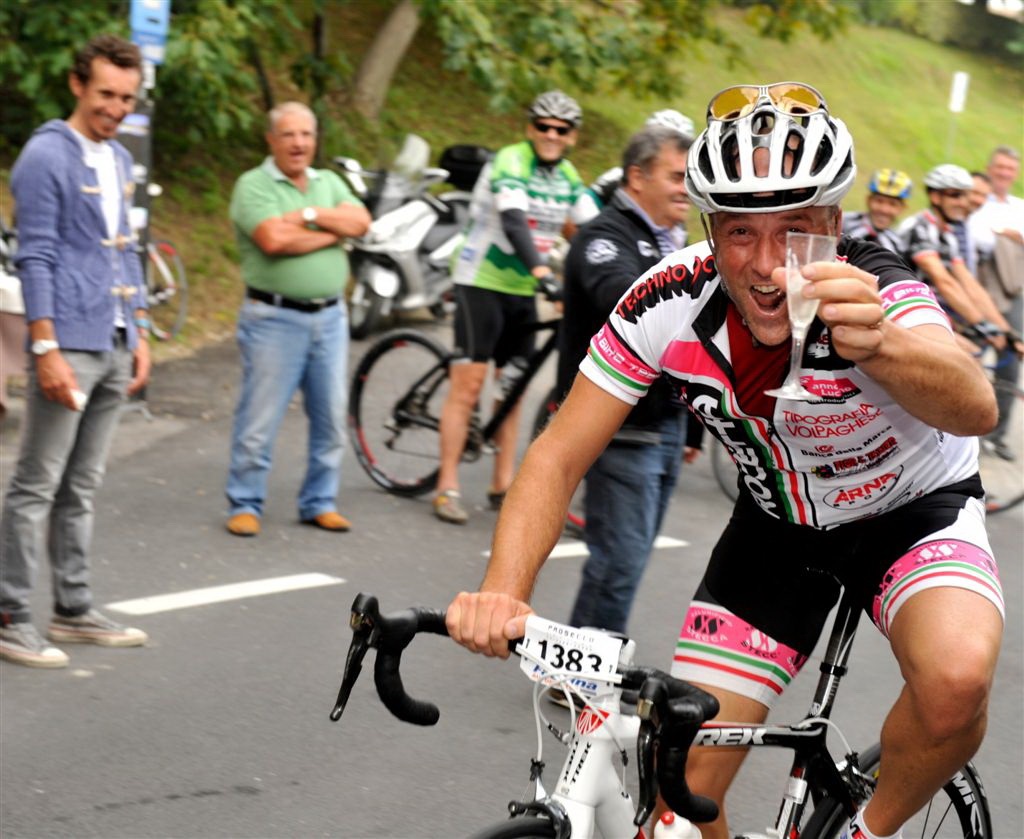 Prosecco Cycling, un brindisi da record. 10 settembre 96 km di percorso. Presidente di Marca Treviso, Garatti: “Dal cicloturismo un indotto per il territorio superiore ai 10 milioni di euro”.