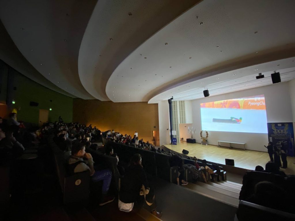 SPORT MOVIES AND TV MILANO 20233 SPORT MOVIES AND TV MILANO 20233