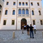 Immagine di Palazzo da Borso da fuori durante il sopralluogo del Presidente De Bettin Immagine di Palazzo da Borso da fuori durante il sopralluogo del Presidente De Bettin